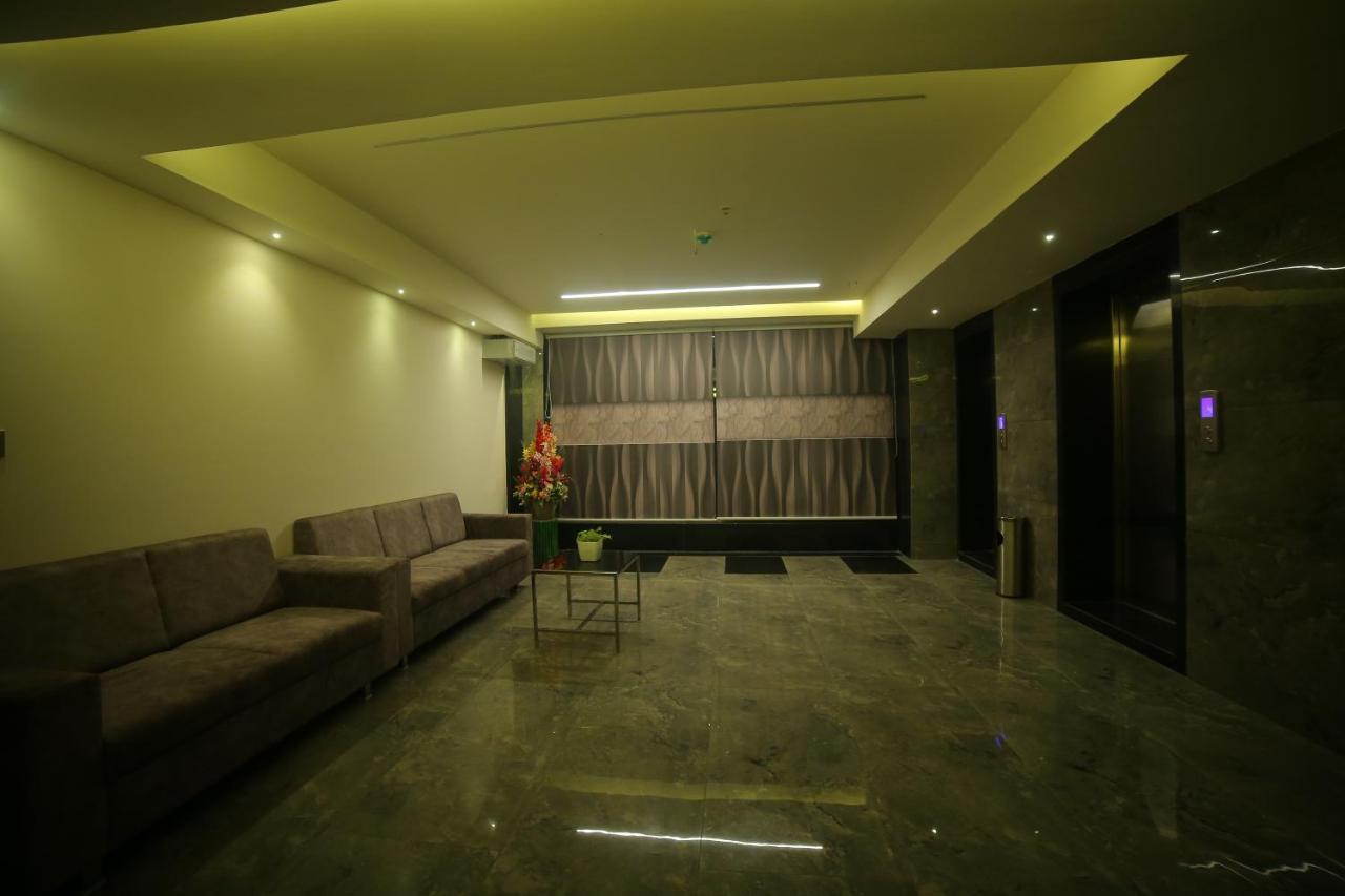 Sree Fortune Grand, Tadepalli Hotel Tadepalle Buitenkant foto