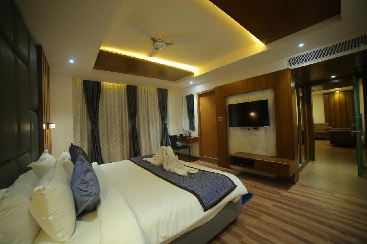 Sree Fortune Grand, Tadepalli Hotel Tadepalle Buitenkant foto