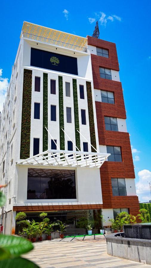 Sree Fortune Grand, Tadepalli Hotel Tadepalle Buitenkant foto